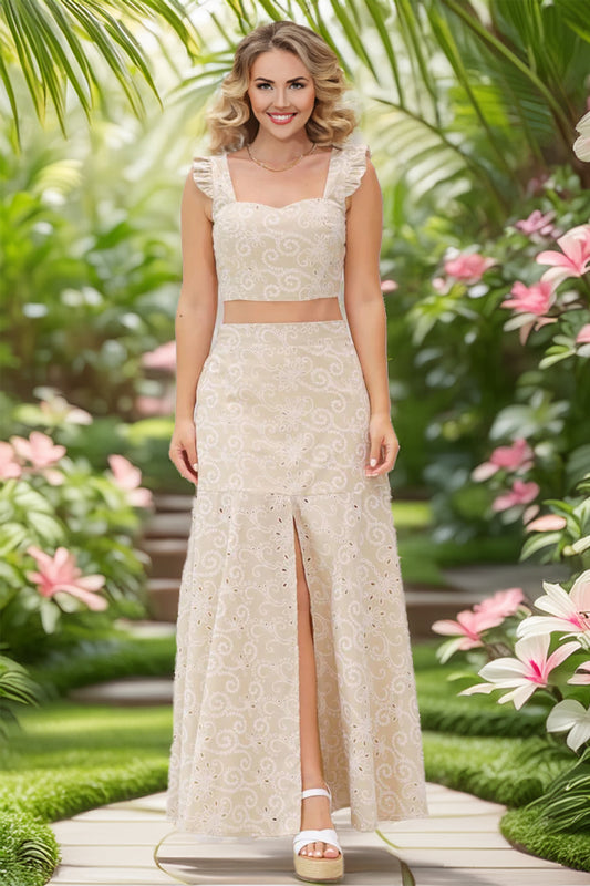SET FALDA Y TOP EN OJALILLO BEIGE