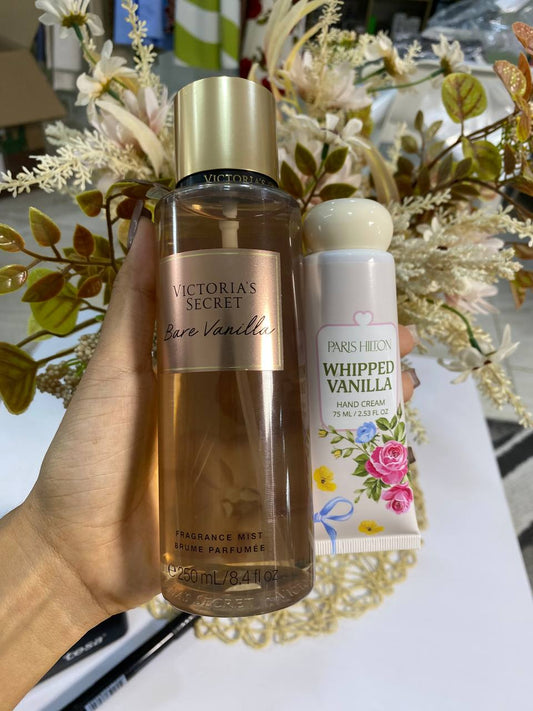 COMBO VICTORIA'S SECRET BARE VAINILLA Y CREMA DE MANOS PARIS HILTON WHIPPED VAINILLA