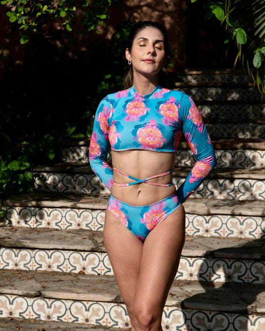 BIKINI MANGA LARGA TROPICAL CHIC